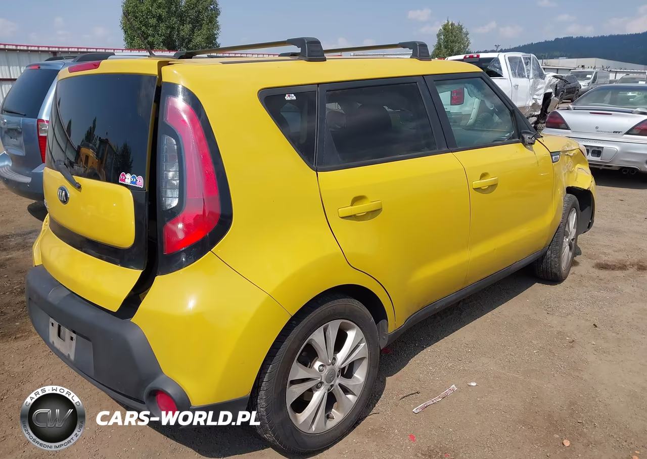 2015 Kia Soul + VIN:KNDJP3A53F7119320 - 4