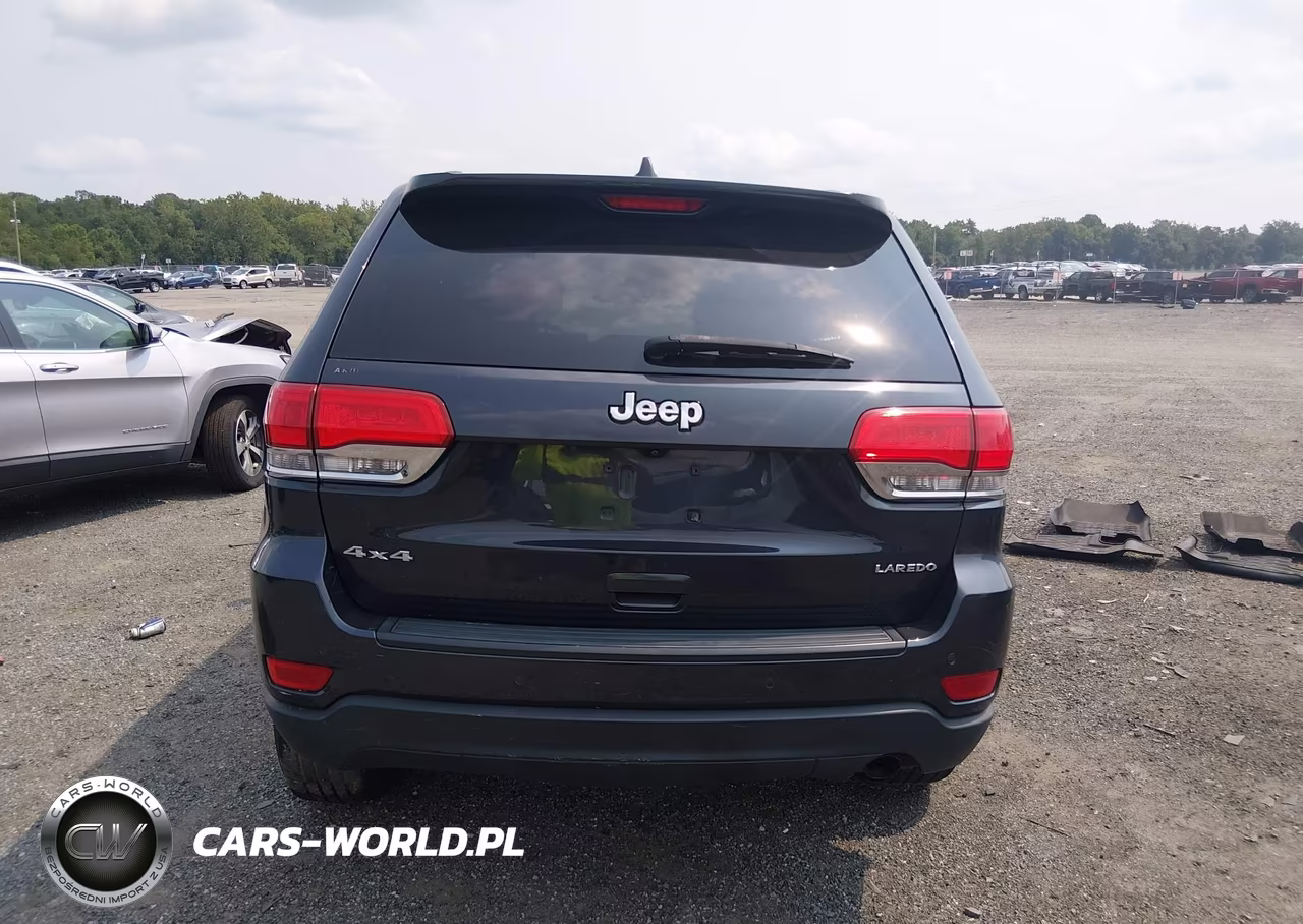 2016 Jeep Grand Cherokee Laredo VIN:1C4RJFAG8GC435862 - 16
