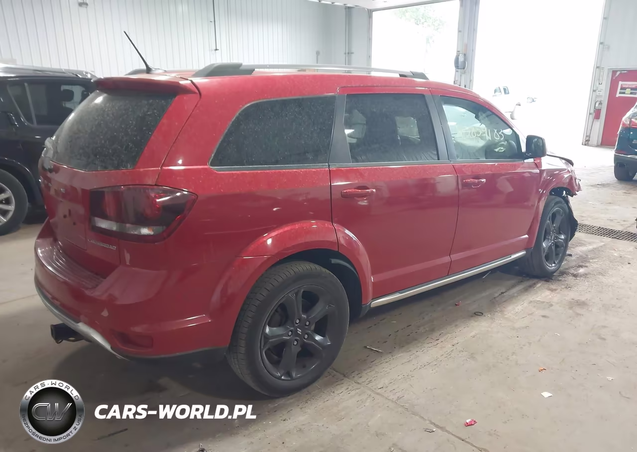 2018 Dodge Journey Crossroad Awd VIN:3C4PDDGG8JT340465 - 4