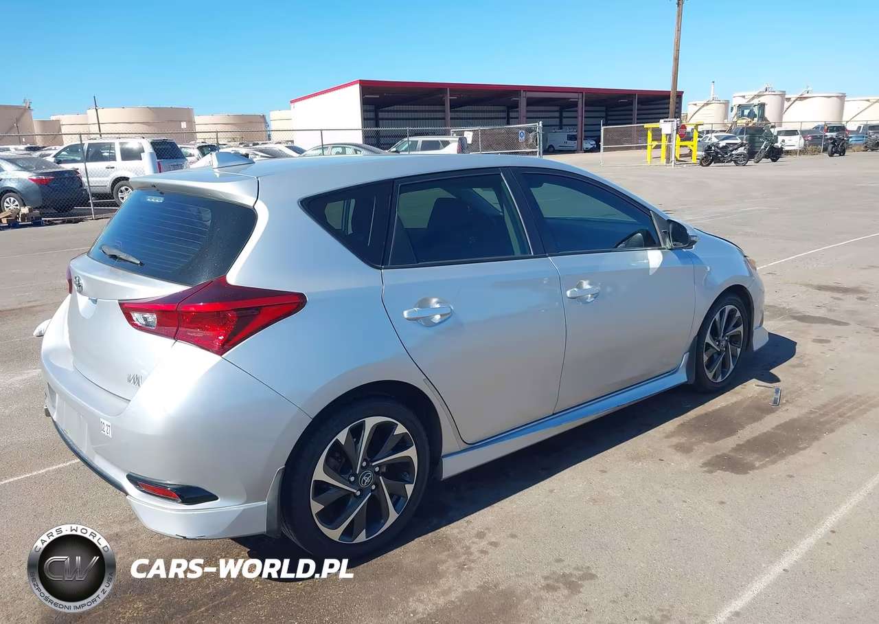 2018 Toyota Corolla Im VIN:JTNKARJE2JJ572456 - 4