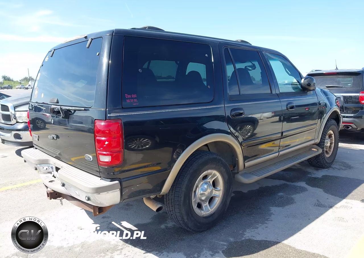 2002 Ford Expedition Eddie Bauer VIN:1FMFU18L02LA22774 - 4