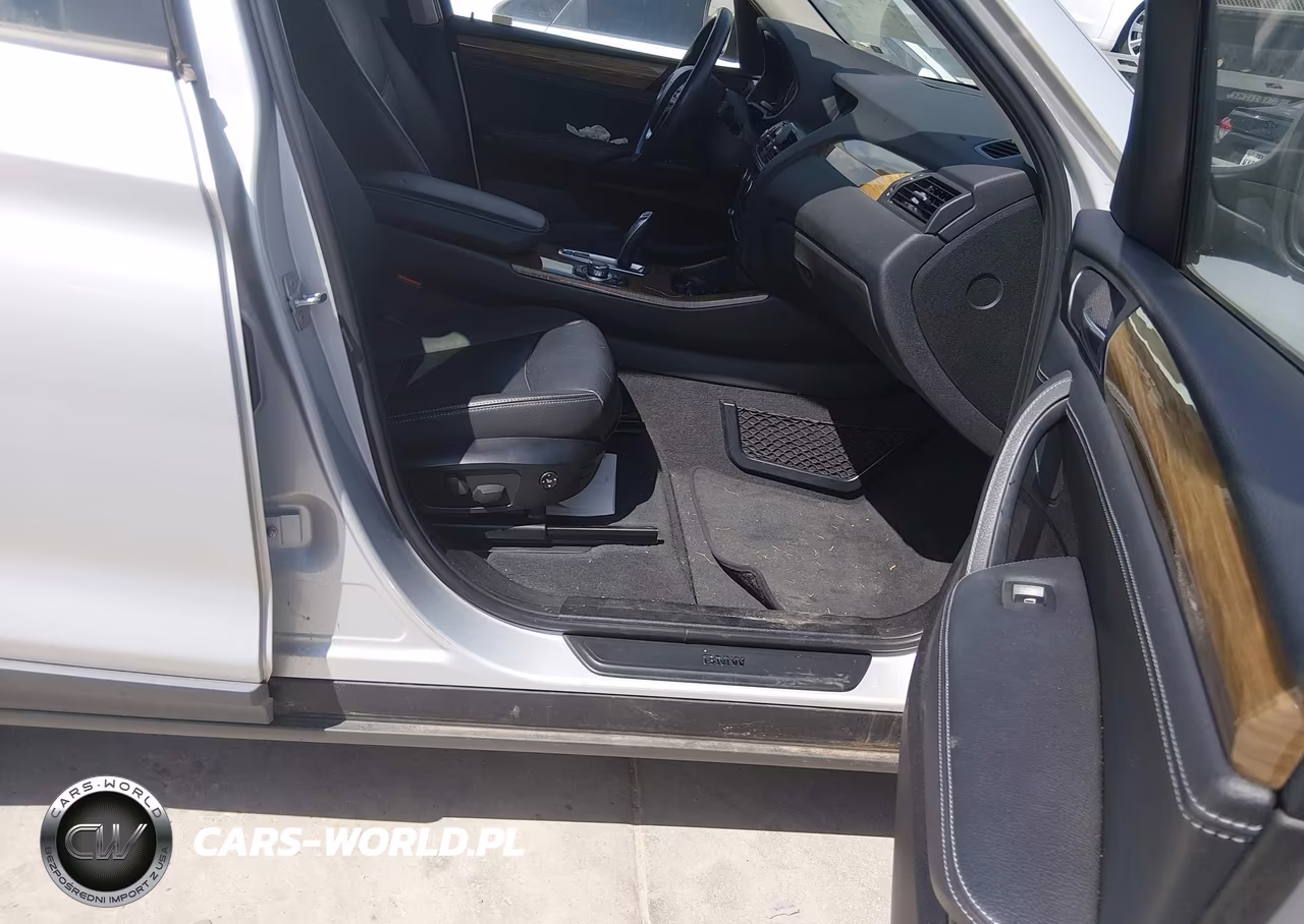 2011 BMW X3 xDrive35I VIN:5UXWX7C58BLL15425 - 5