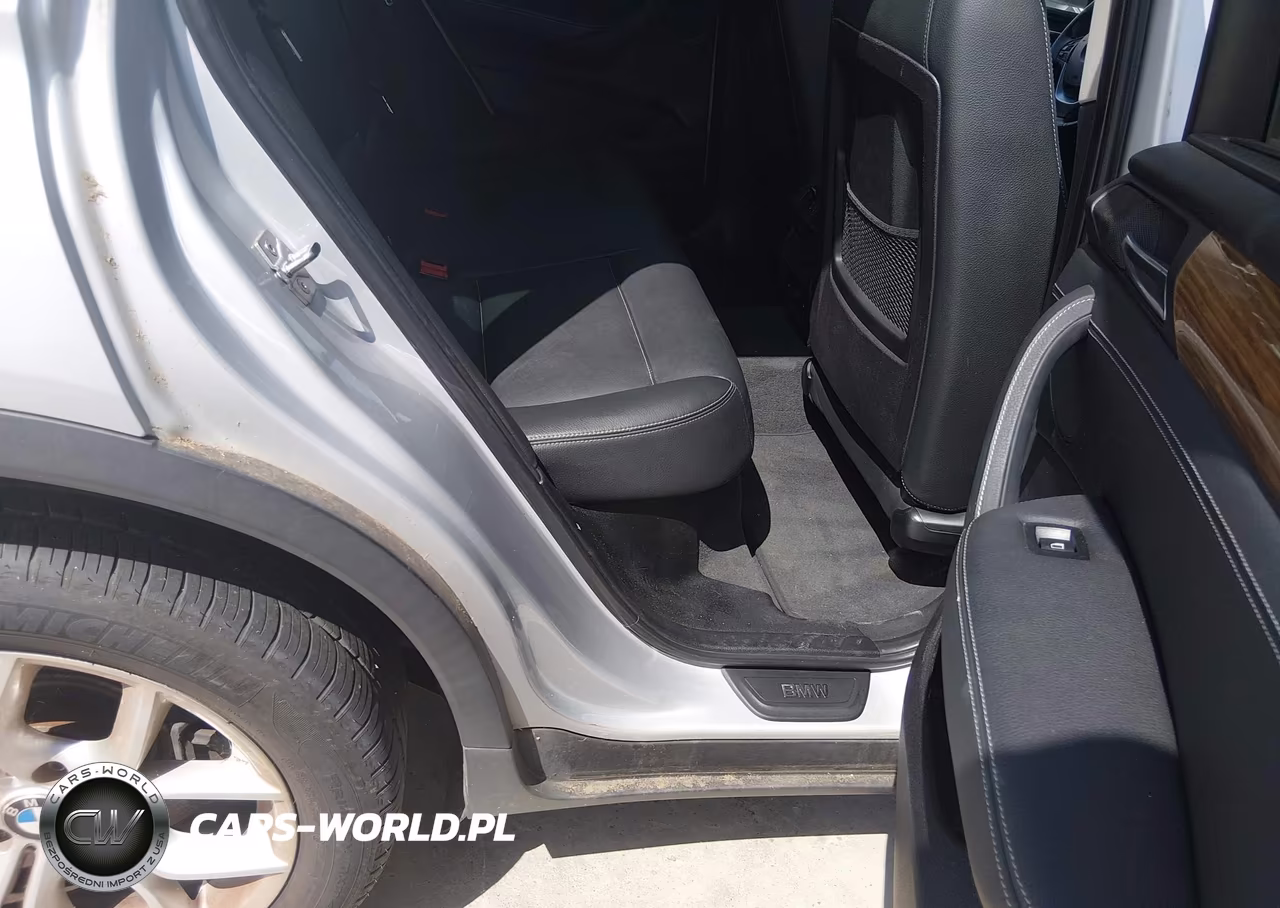 2011 BMW X3 xDrive35I VIN:5UXWX7C58BLL15425 - 8