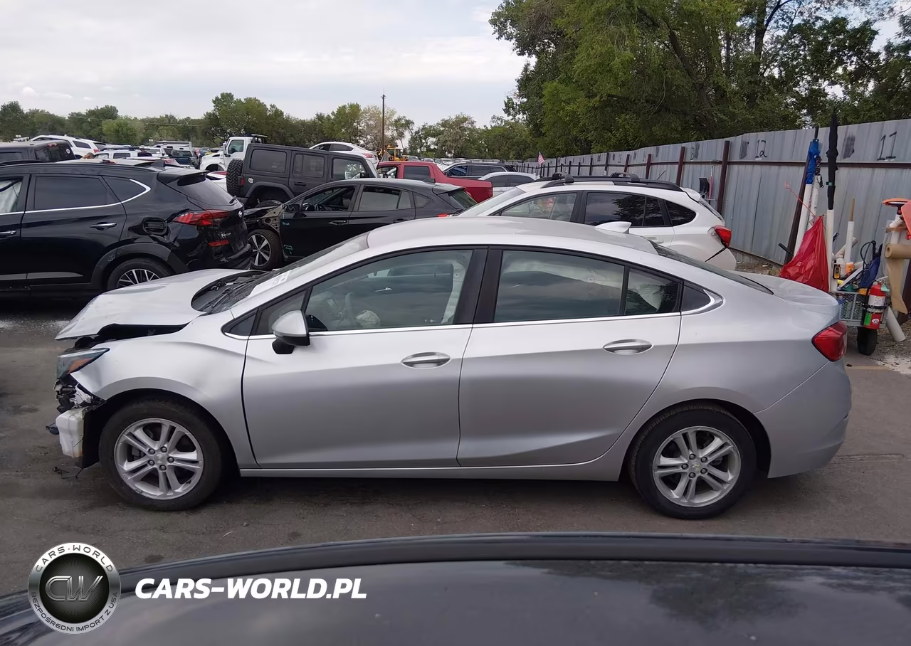 2018 Chevrolet Cruze Lt Auto VIN:1G1BE5SM6J7106378 - 15