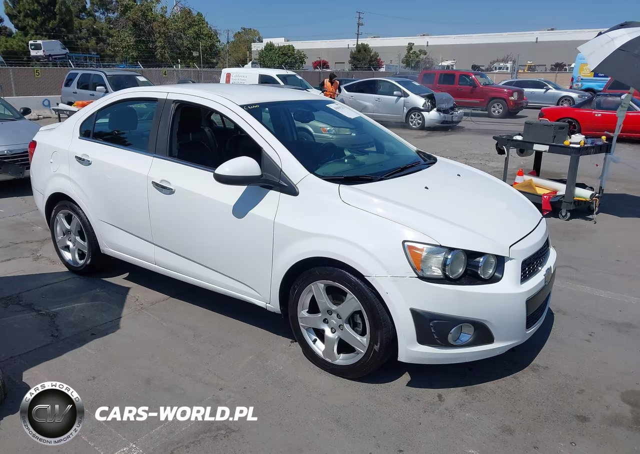 2016 Chevrolet Sonic Ltz Auto – zdjęcie 1 z 11