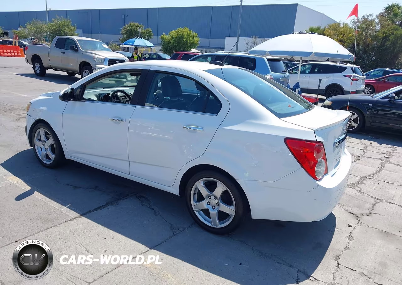 2016 Chevrolet Sonic Ltz Auto VIN:1G1JE5SB0G4150462 - 3