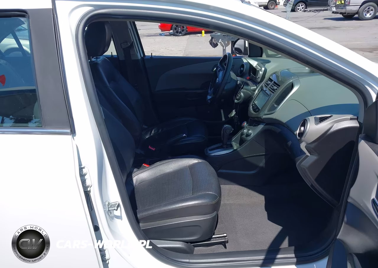 2016 Chevrolet Sonic Ltz Auto VIN:1G1JE5SB0G4150462 - 5