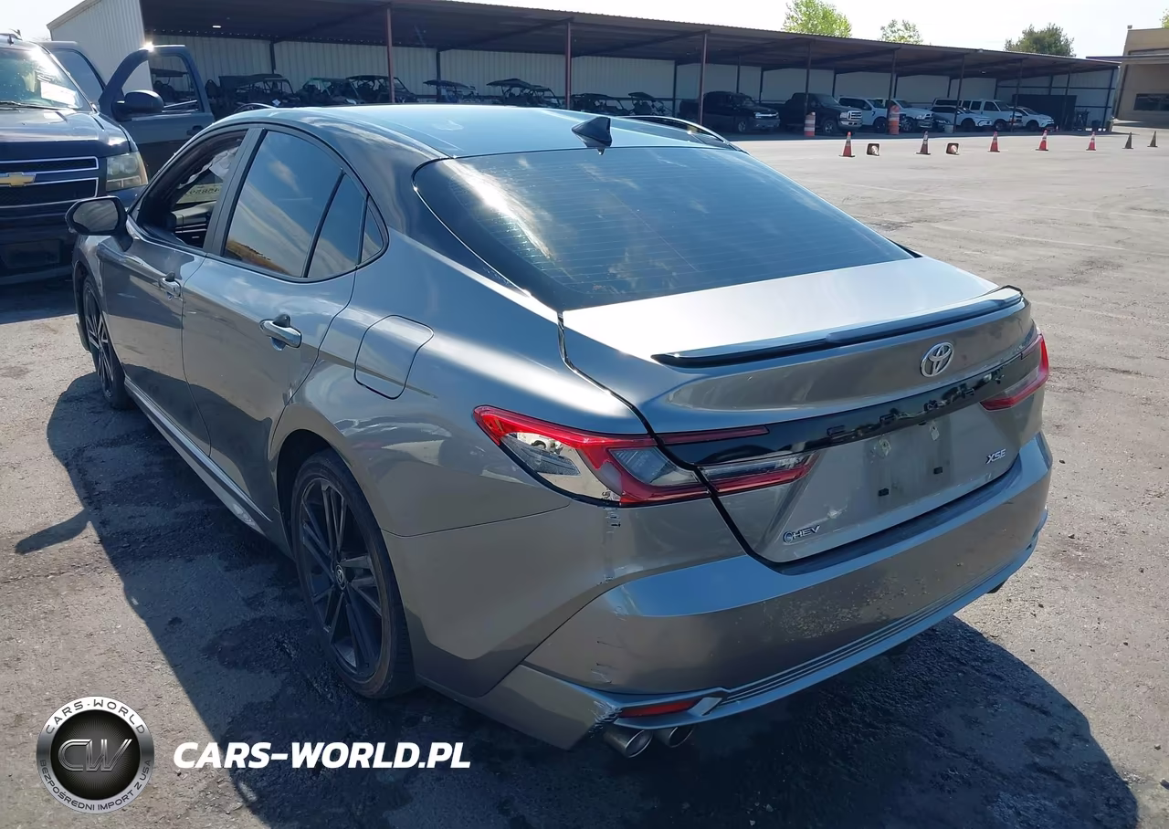 2025 Toyota Camry Xse VIN:4T1DAACK5SU624160 - 3