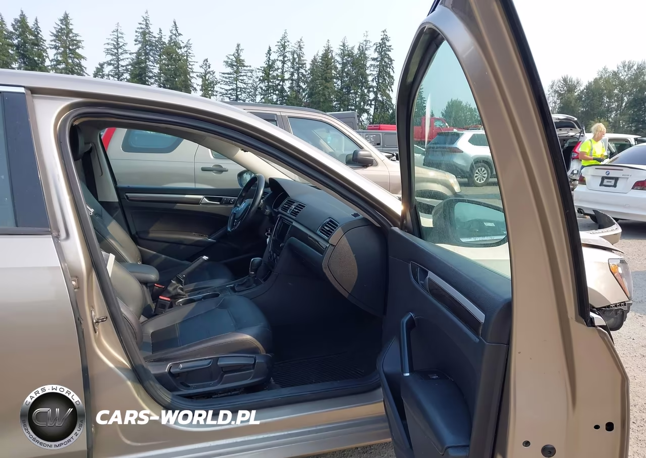 2016 Volkswagen Passat 1.8T Se VIN:1VWBT7A36GC030952 - 5