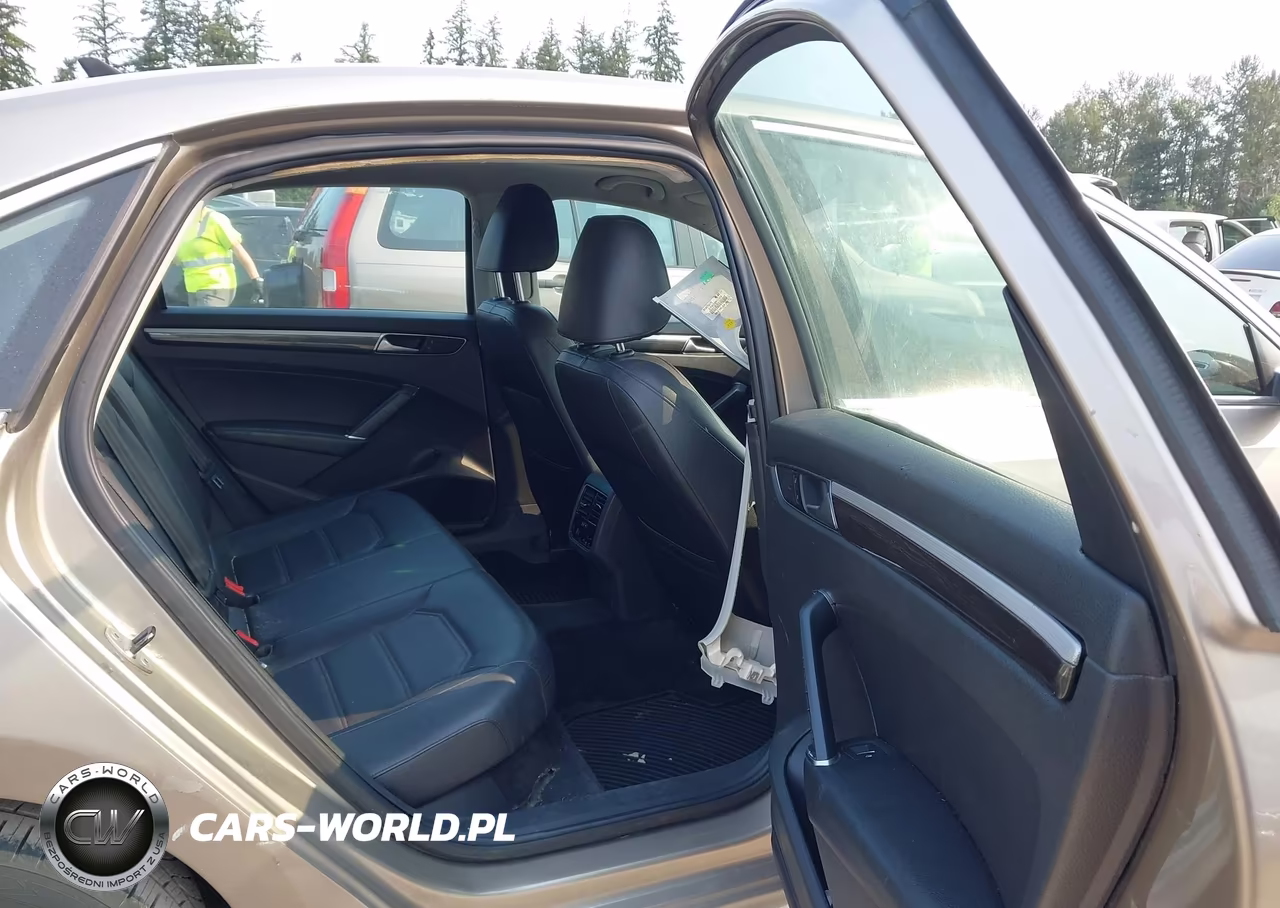 2016 Volkswagen Passat 1.8T Se VIN:1VWBT7A36GC030952 - 8