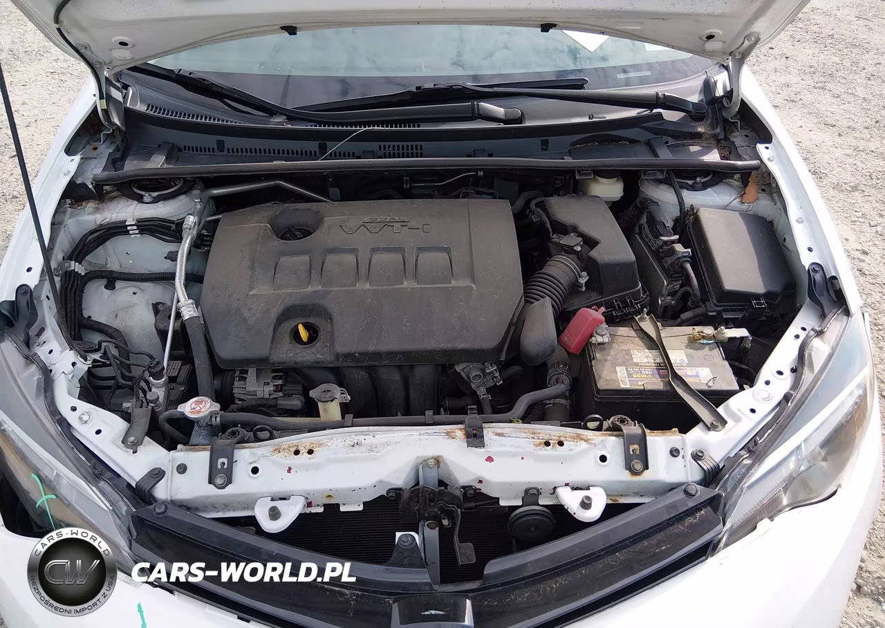 2018 Toyota Corolla Le VIN:5YFBURHE2JP823845 - 10