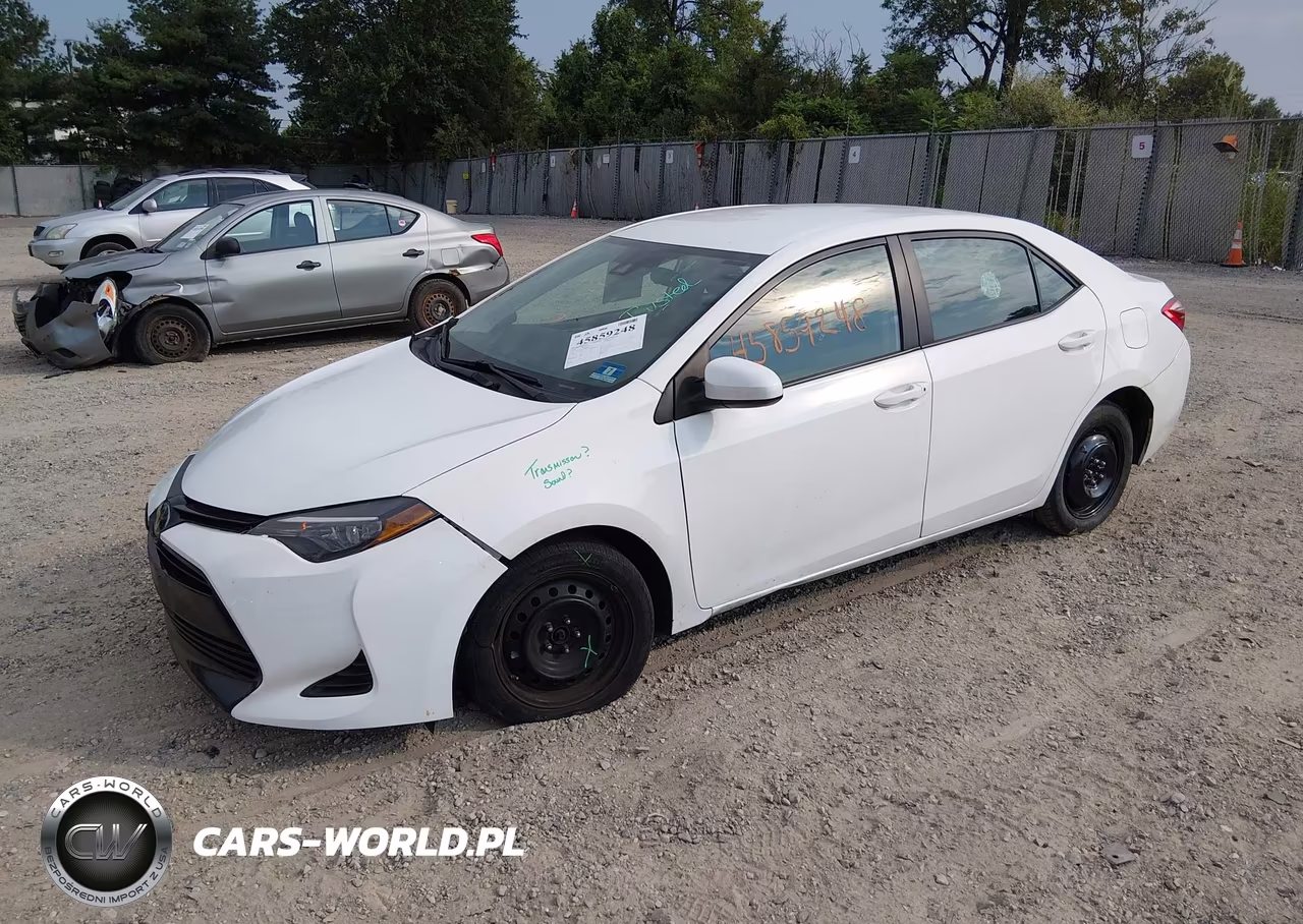 2018 Toyota Corolla Le VIN:5YFBURHE2JP823845 - 2