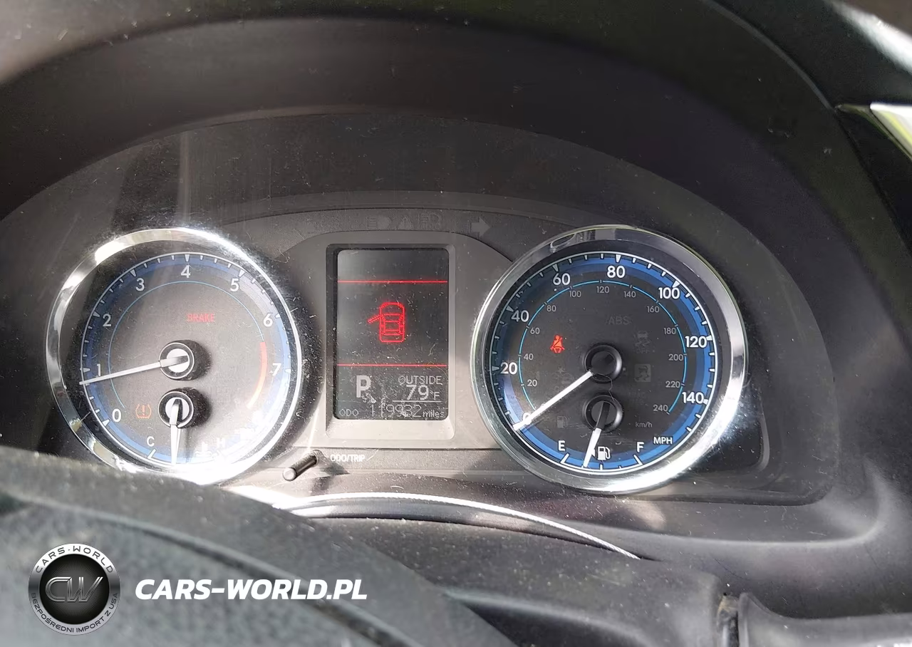 2018 Toyota Corolla Le VIN:5YFBURHE2JP823845 - 7