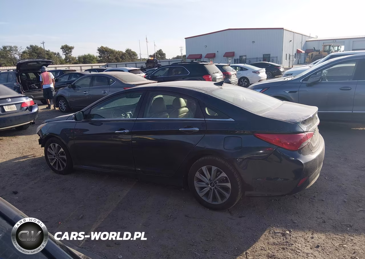 2014 Hyundai Sonata Se VIN:5NPEC4AC7EH819952 - 15