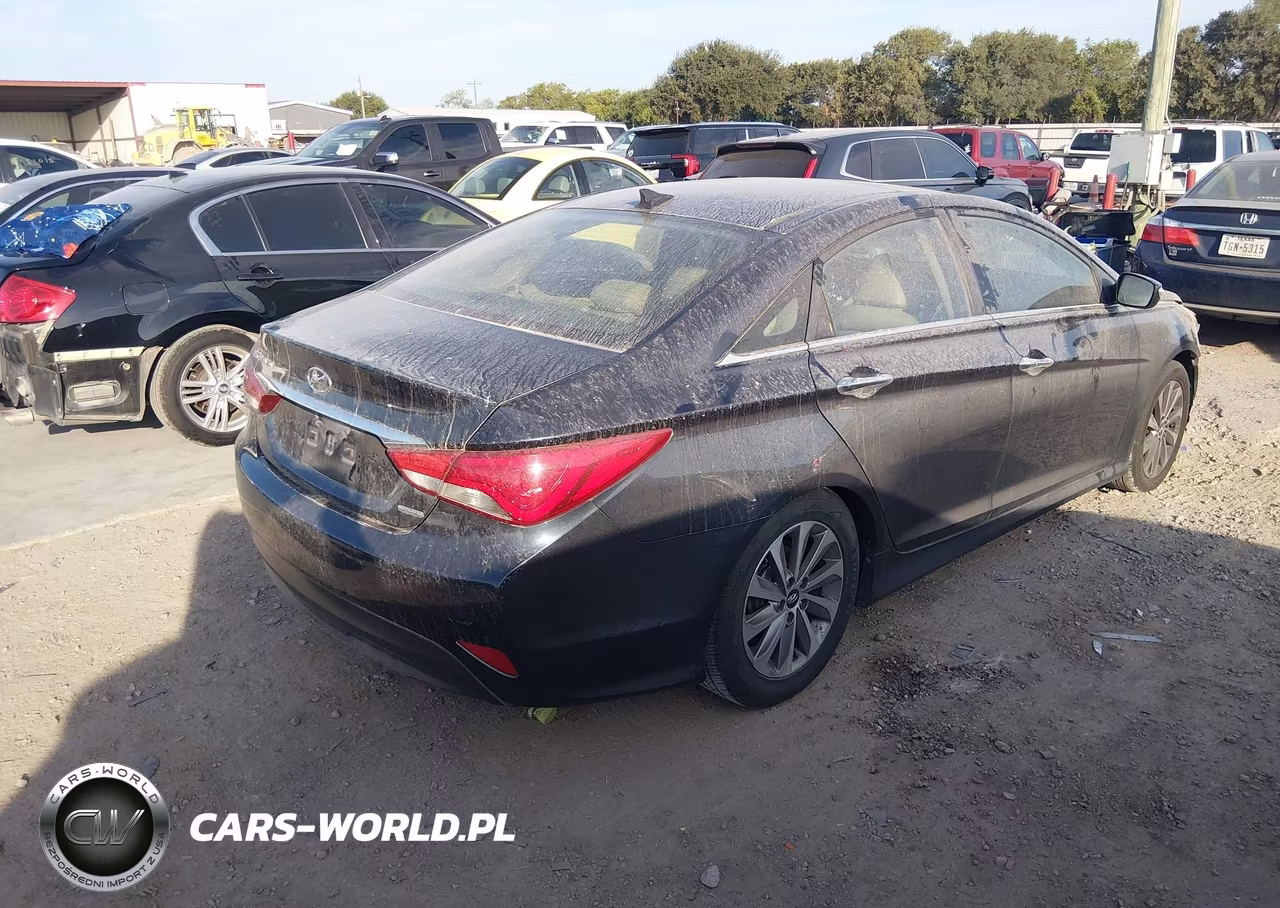 2014 Hyundai Sonata Se VIN:5NPEC4AC7EH819952 - 4