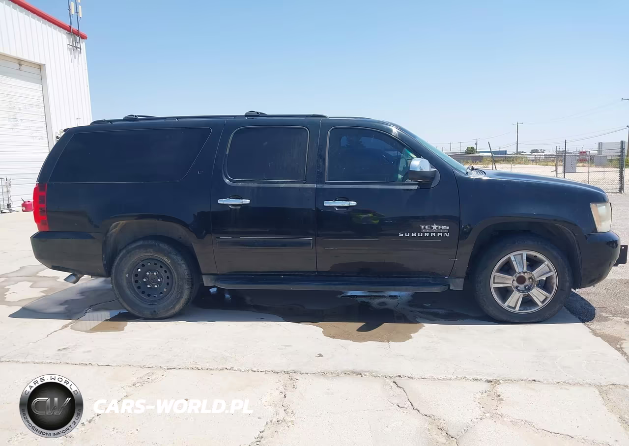 2011 Chevrolet Suburban 1500 Lt1 VIN:1GNSCJE05BR325330 - 13