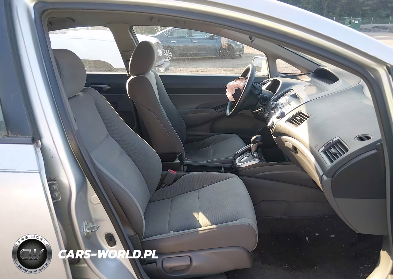 2010 Honda Civic Lx VIN:2HGFA1F50AH304928 - 5