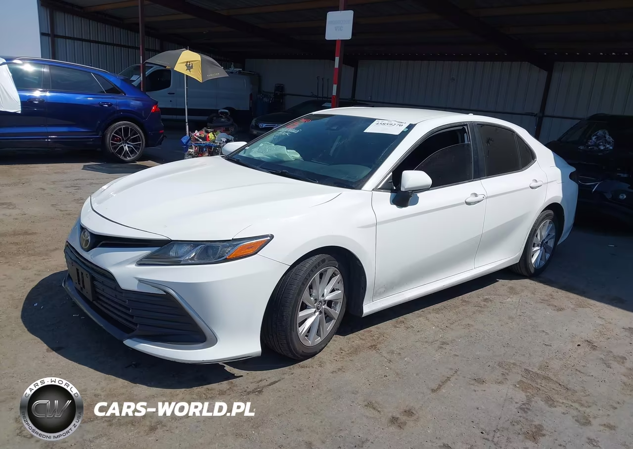 2021 Toyota Camry Le VIN:4T1C11AK4MU471420 - 2