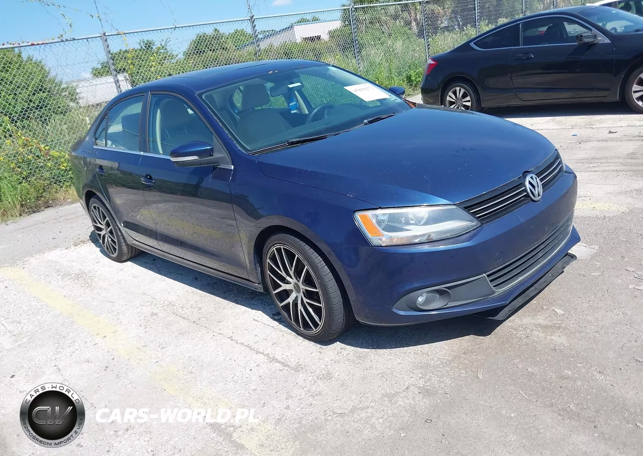2013 Volkswagen Jetta 2.0L Tdi – zdjęcie 1 z 11