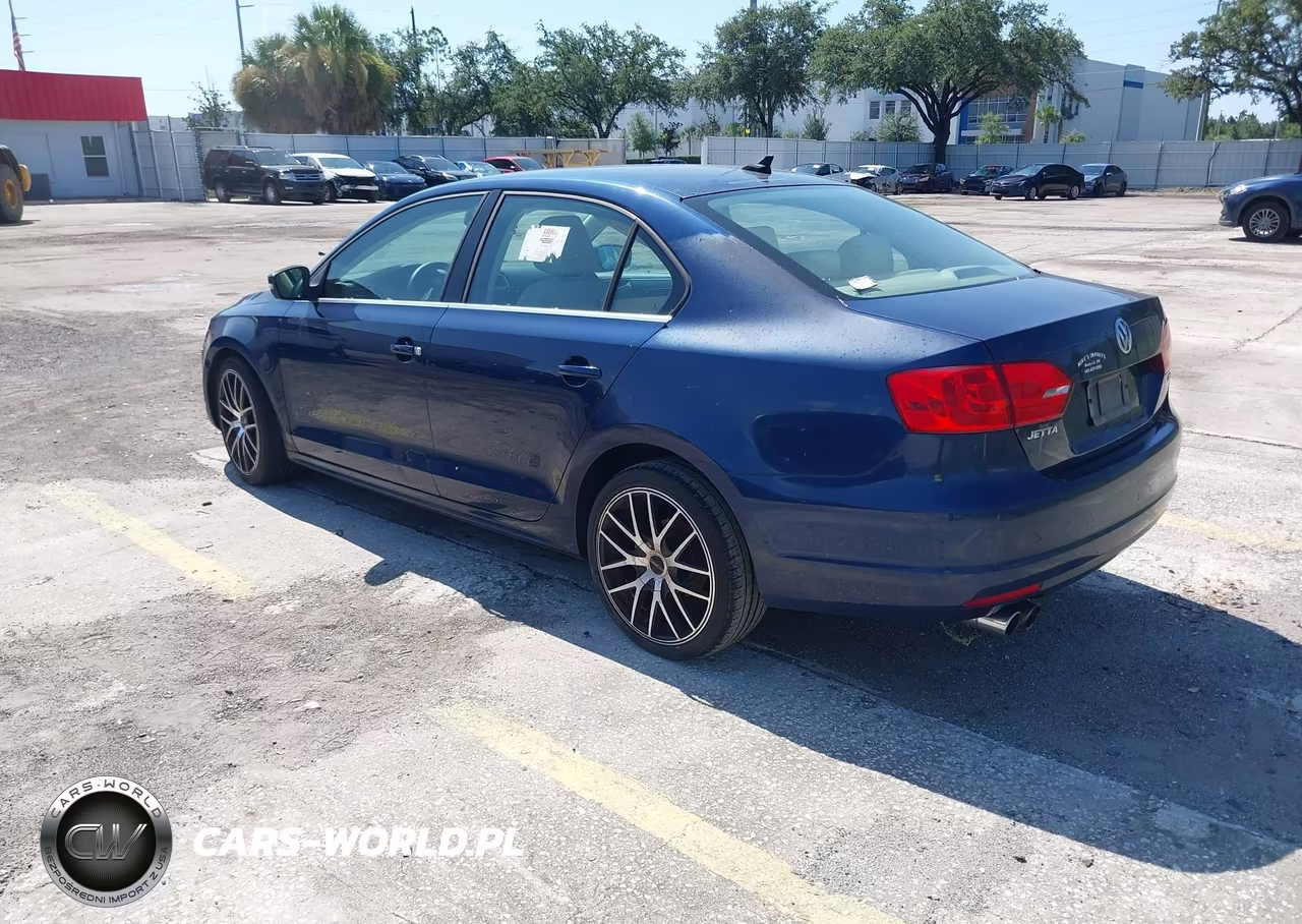2013 Volkswagen Jetta 2.0L Tdi VIN:3VWLL7AJ1DM240551 - 3
