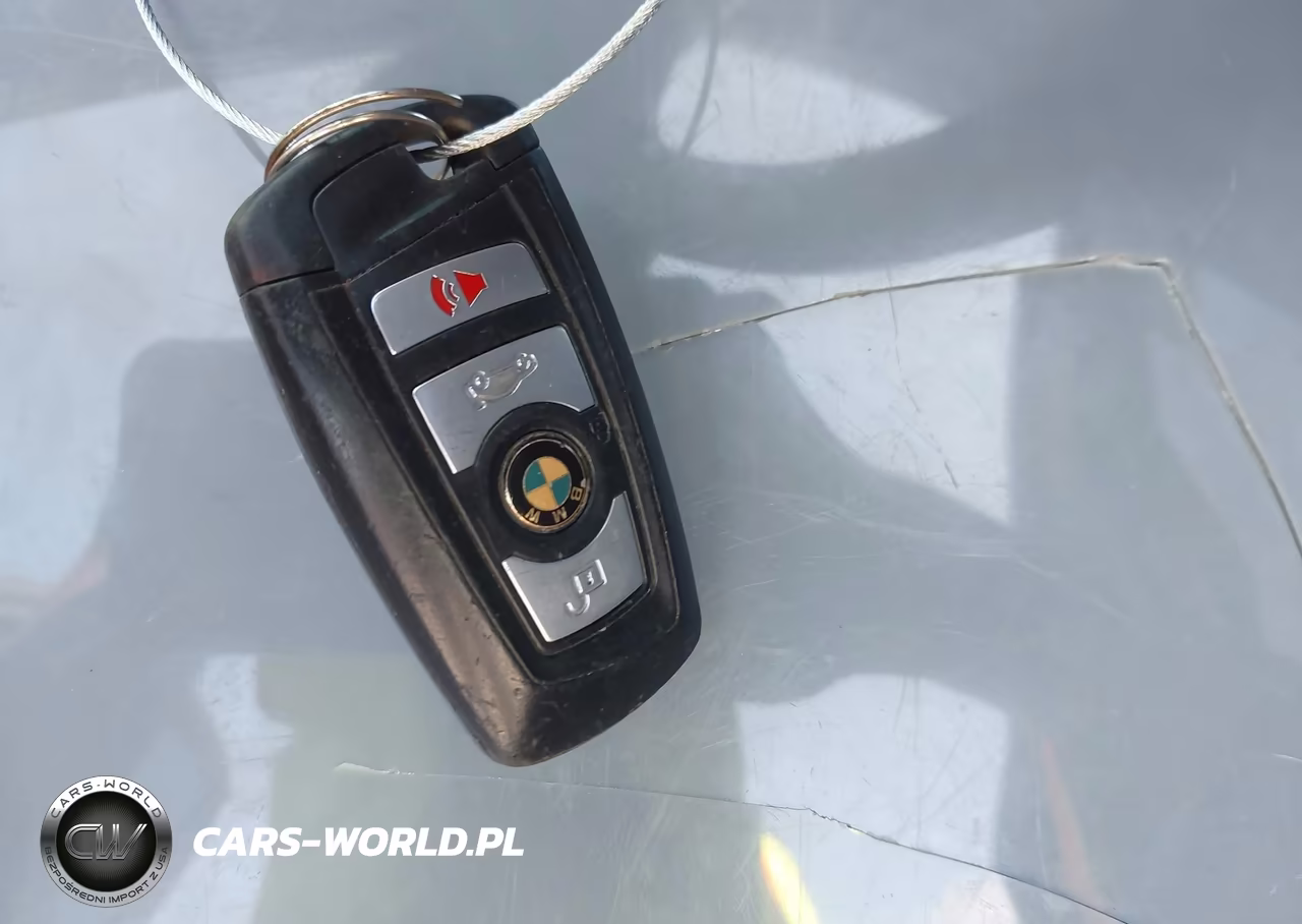 2016 BMW 320I VIN:WBA8A9C51GK617852 - 11