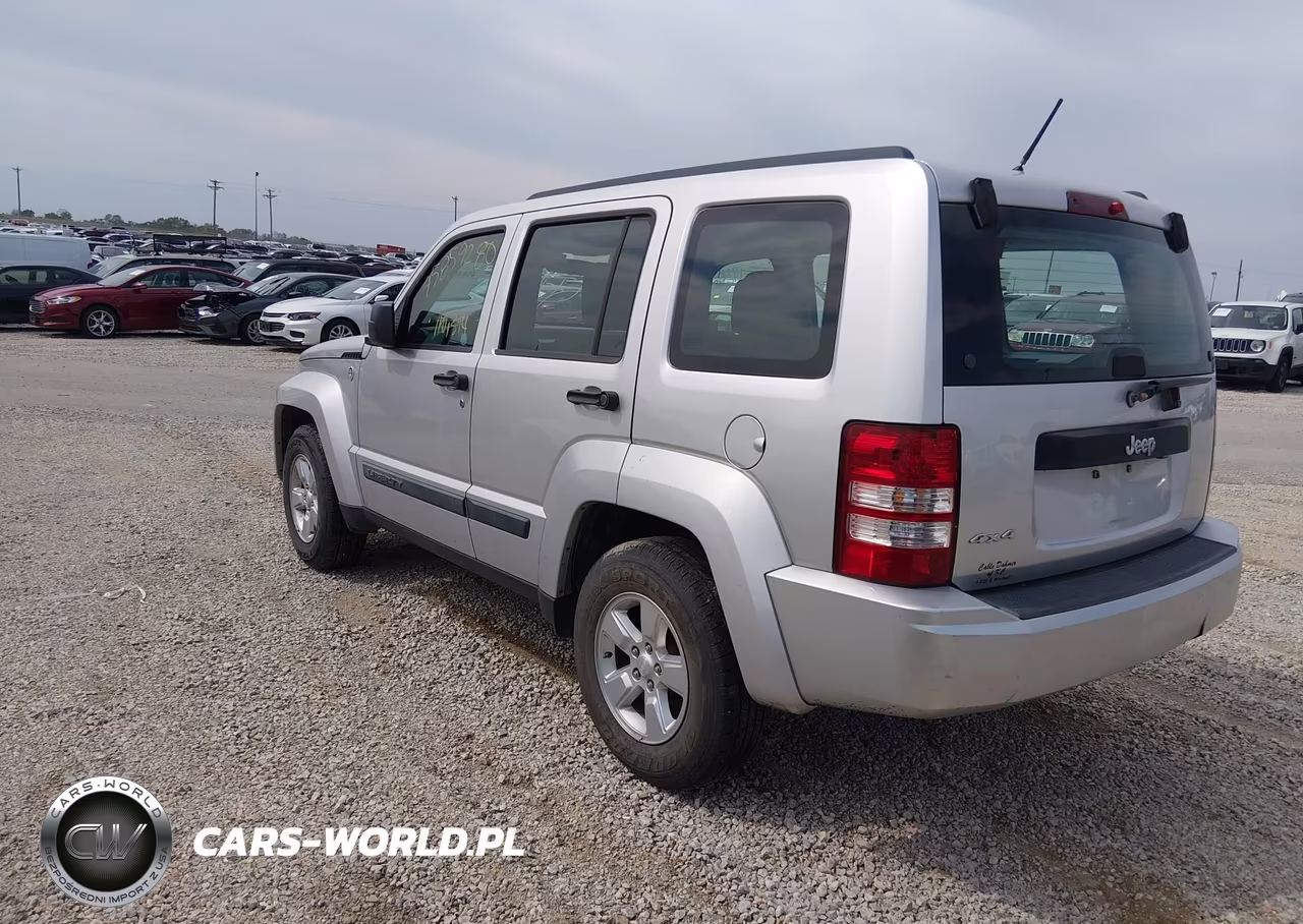 2009 Jeep Liberty Sport VIN:1J8GN28K99W524400 - 3
