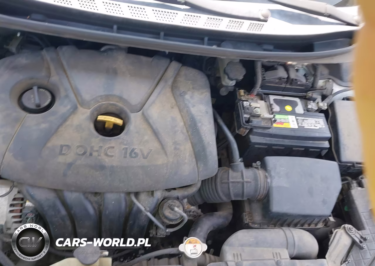 2011 Hyundai Elantra Gls VIN:5NPDH4AE1BH023871 - 10