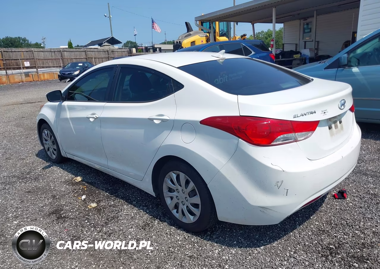 2011 Hyundai Elantra Gls VIN:5NPDH4AE1BH023871 - 3