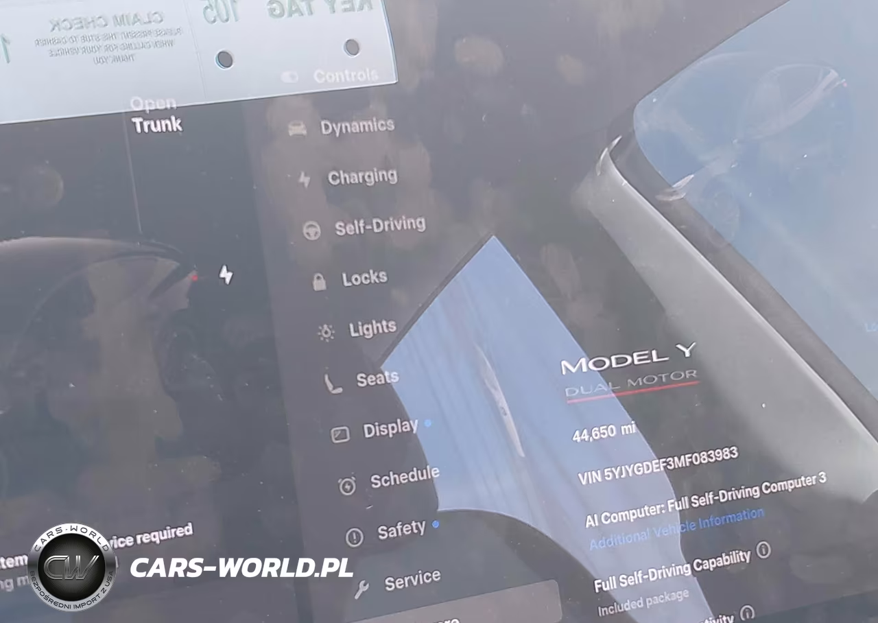 2021 Tesla Model Y Performance Dual Motor All-Wheel Drive VIN:5YJYGDEF3MF083983 - 15