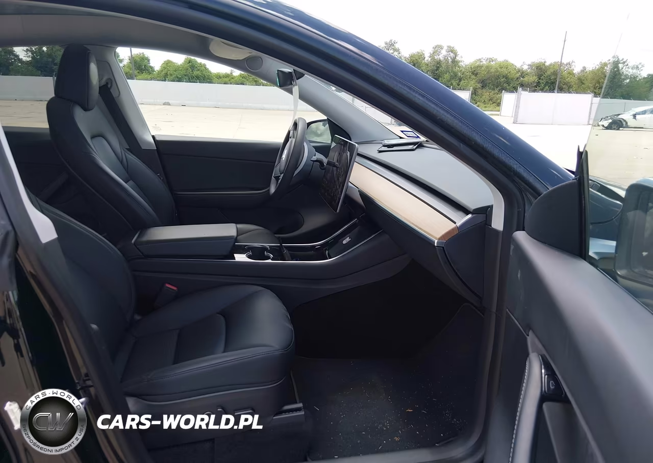 2021 Tesla Model Y Performance Dual Motor All-Wheel Drive VIN:5YJYGDEF3MF083983 - 5