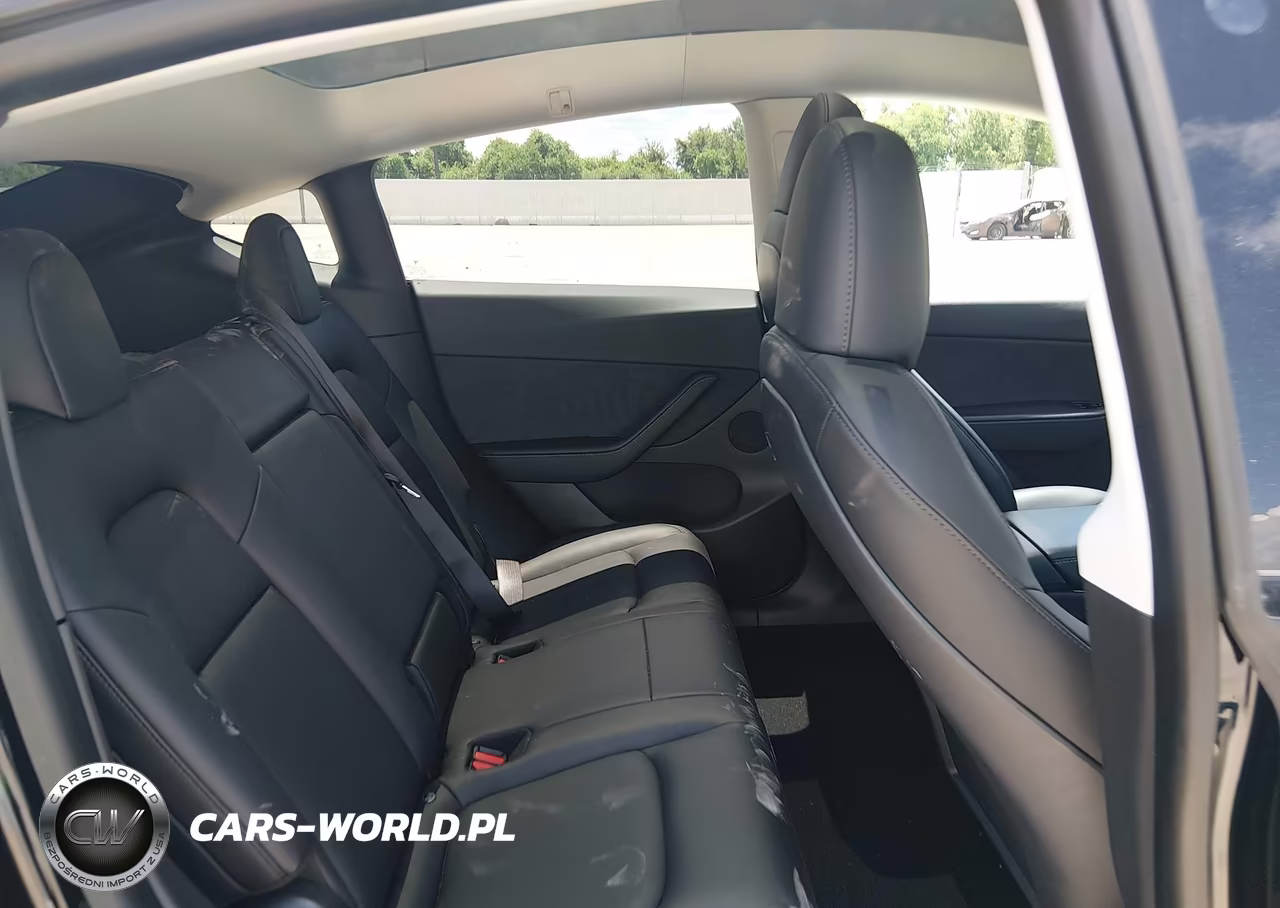 2021 Tesla Model Y Performance Dual Motor All-Wheel Drive VIN:5YJYGDEF3MF083983 - 8