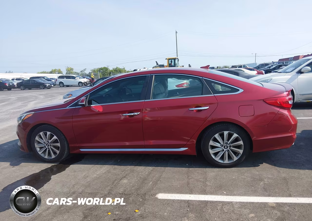 2015 Hyundai Sonata Sport VIN:5NPE34AF4FH253860 - 14