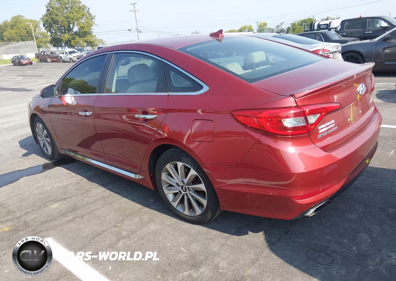 2015 Hyundai Sonata Sport VIN:5NPE34AF4FH253860 - 3