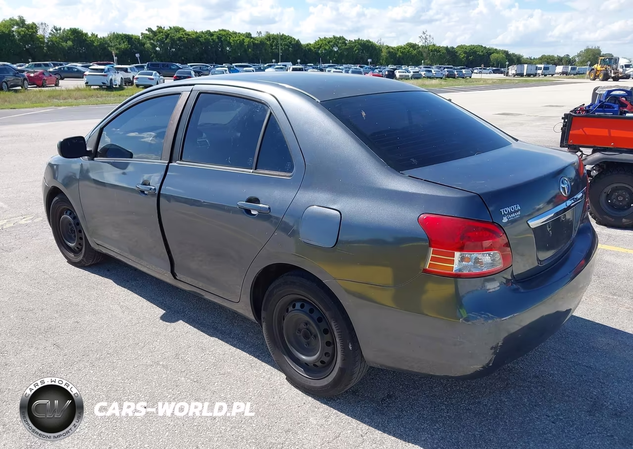2007 Toyota Yaris VIN:JTDBT923871058602 - 3