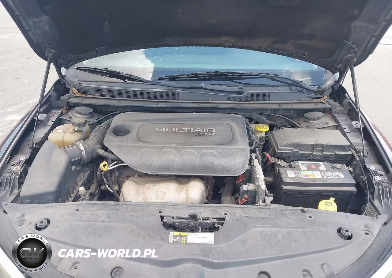 2015 Chrysler 200 Limited VIN:1C3CCCAB0FN654793 - 10