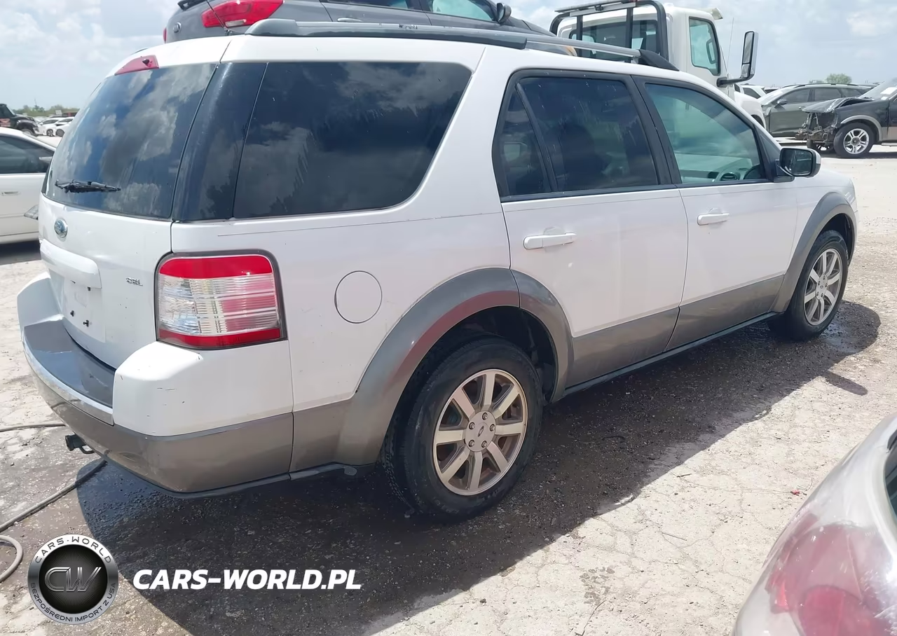 2008 Ford Taurus X Sel VIN:1FMDK02W28GA06121 - 4