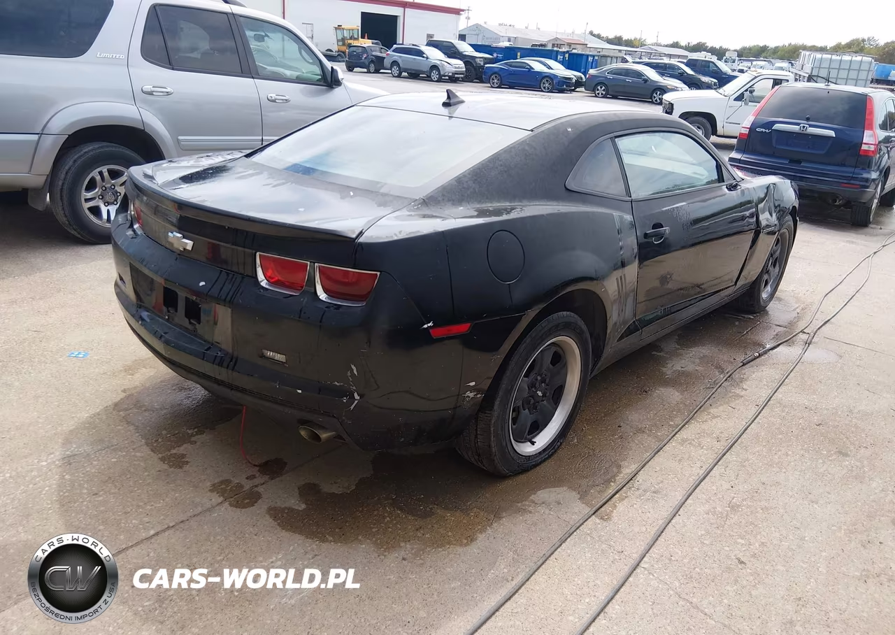 2011 Chevrolet Camaro 2Ls VIN:2G1FA1ED9B9137870 - 4