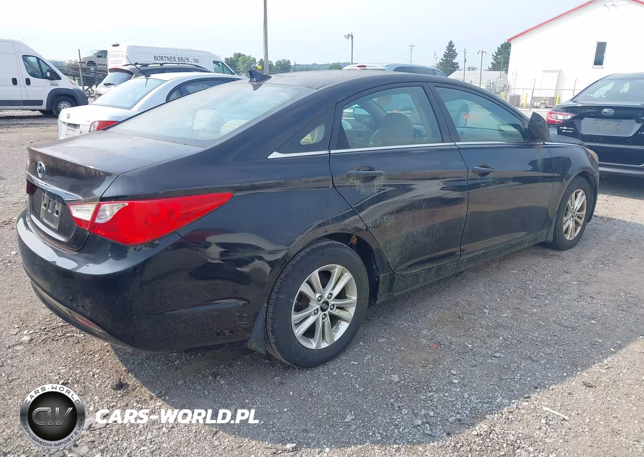 2011 Hyundai Sonata Gls VIN:5NPEB4AC1BH125515 - 4