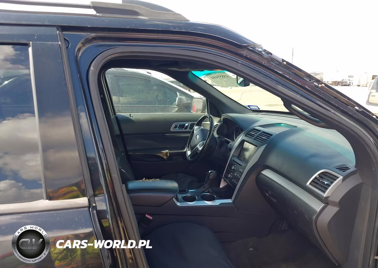 2012 Ford Explorer Xlt VIN:1FMHK7D81CGA64593 - 5