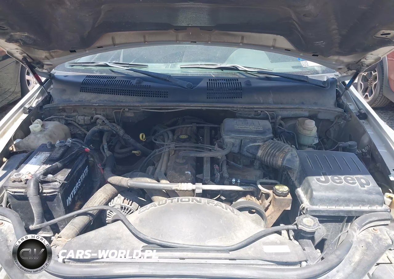 2004 Jeep Grand Cherokee Laredo VIN:1J4GW48S44C406078 - 10