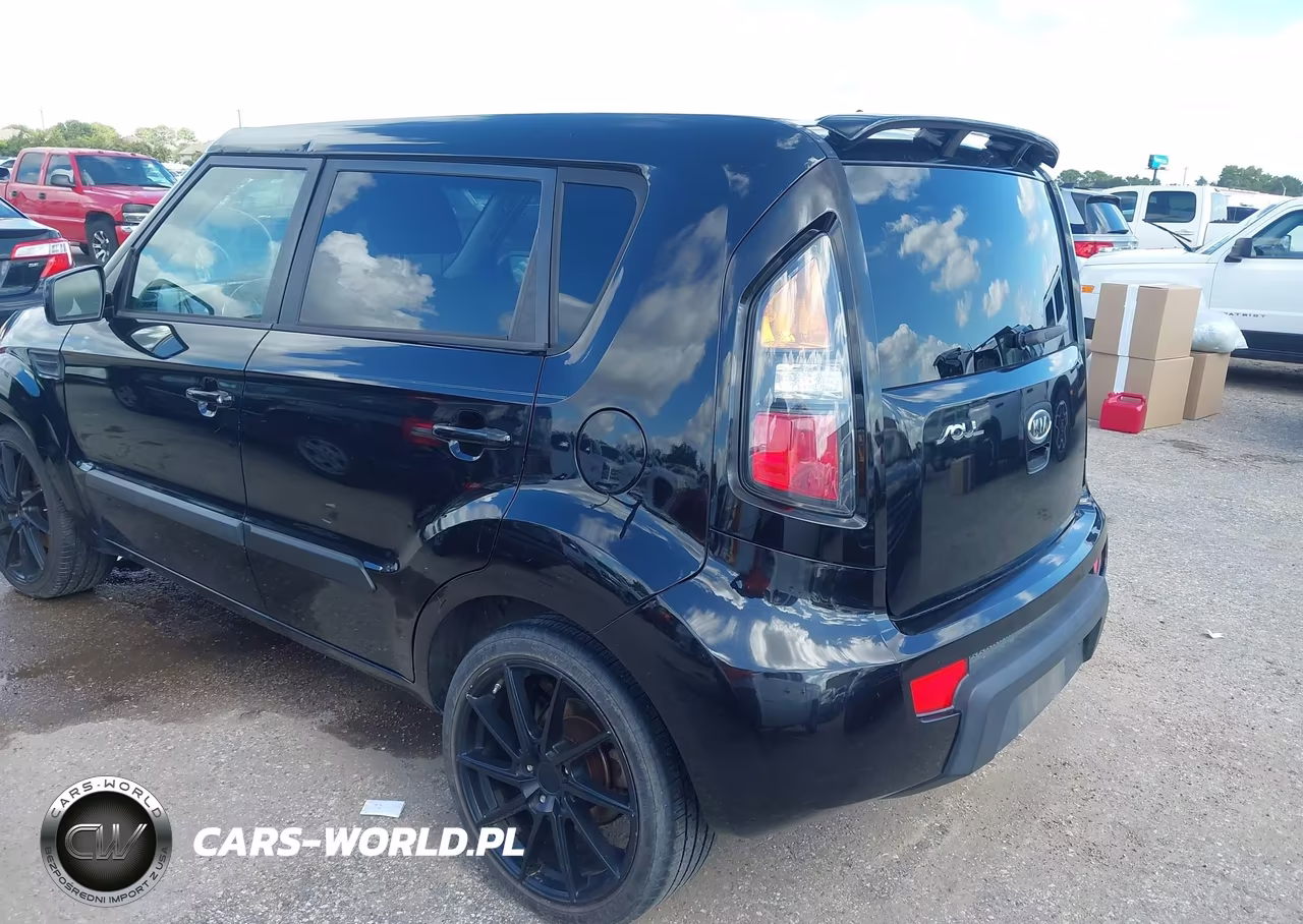 2011 Kia Soul ! VIN:KNDJT2A23B7203014 - 3
