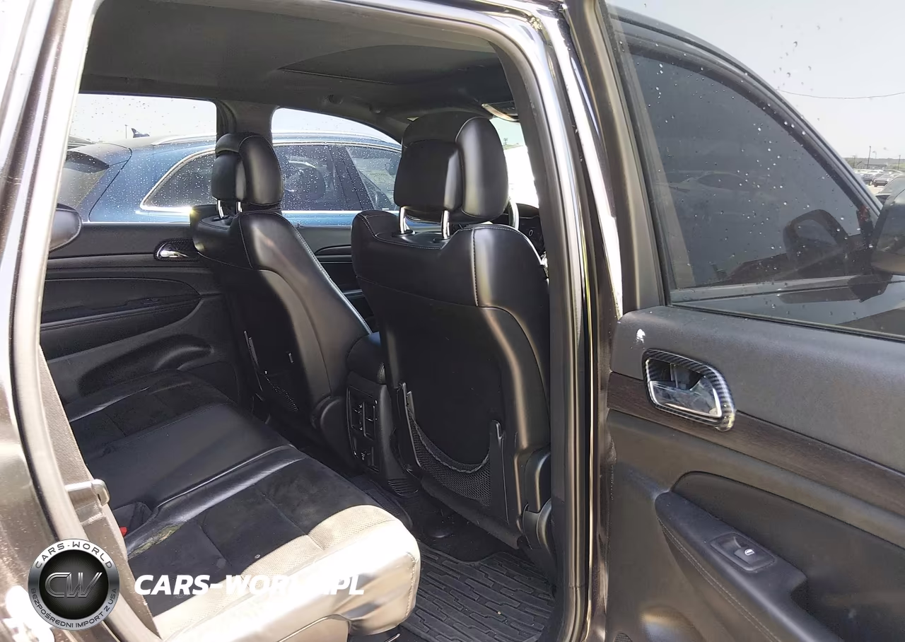 2015 Jeep Grand Cherokee Altitude VIN:1C4RJFAG3FC607598 - 8