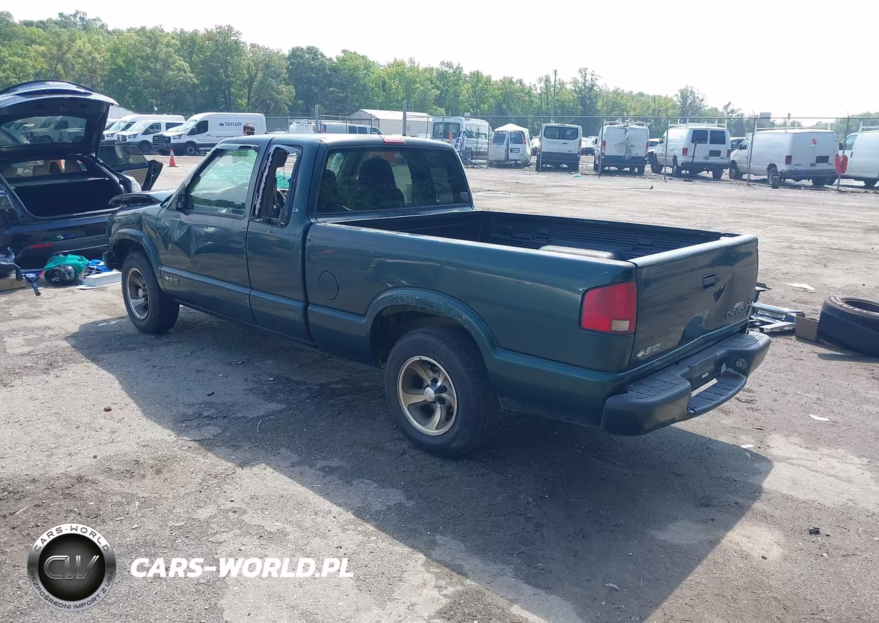 2001 Chevrolet S-10 Ls VIN:1GCCS19W218241937 - 3