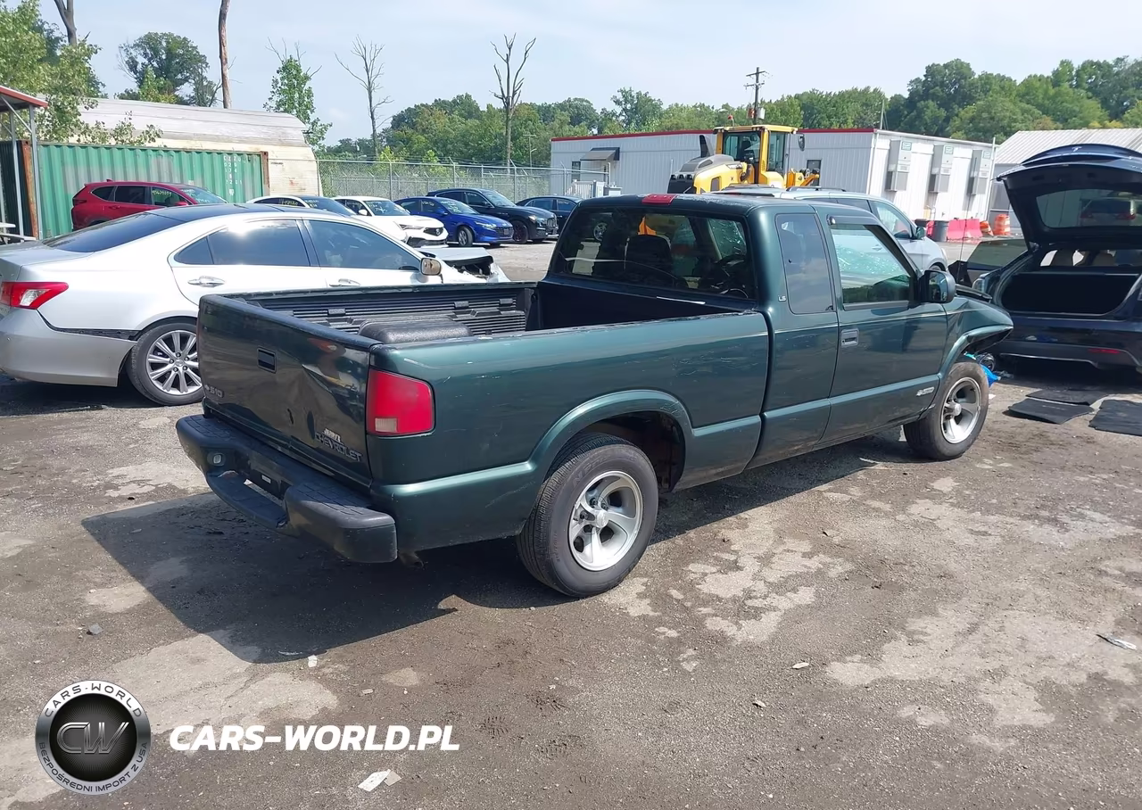 2001 Chevrolet S-10 Ls VIN:1GCCS19W218241937 - 4