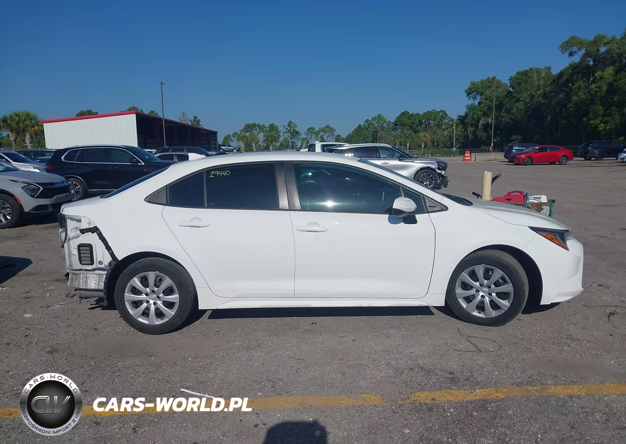 2020 Toyota Corolla Le VIN:5YFEPRAE0LP092995 - 14