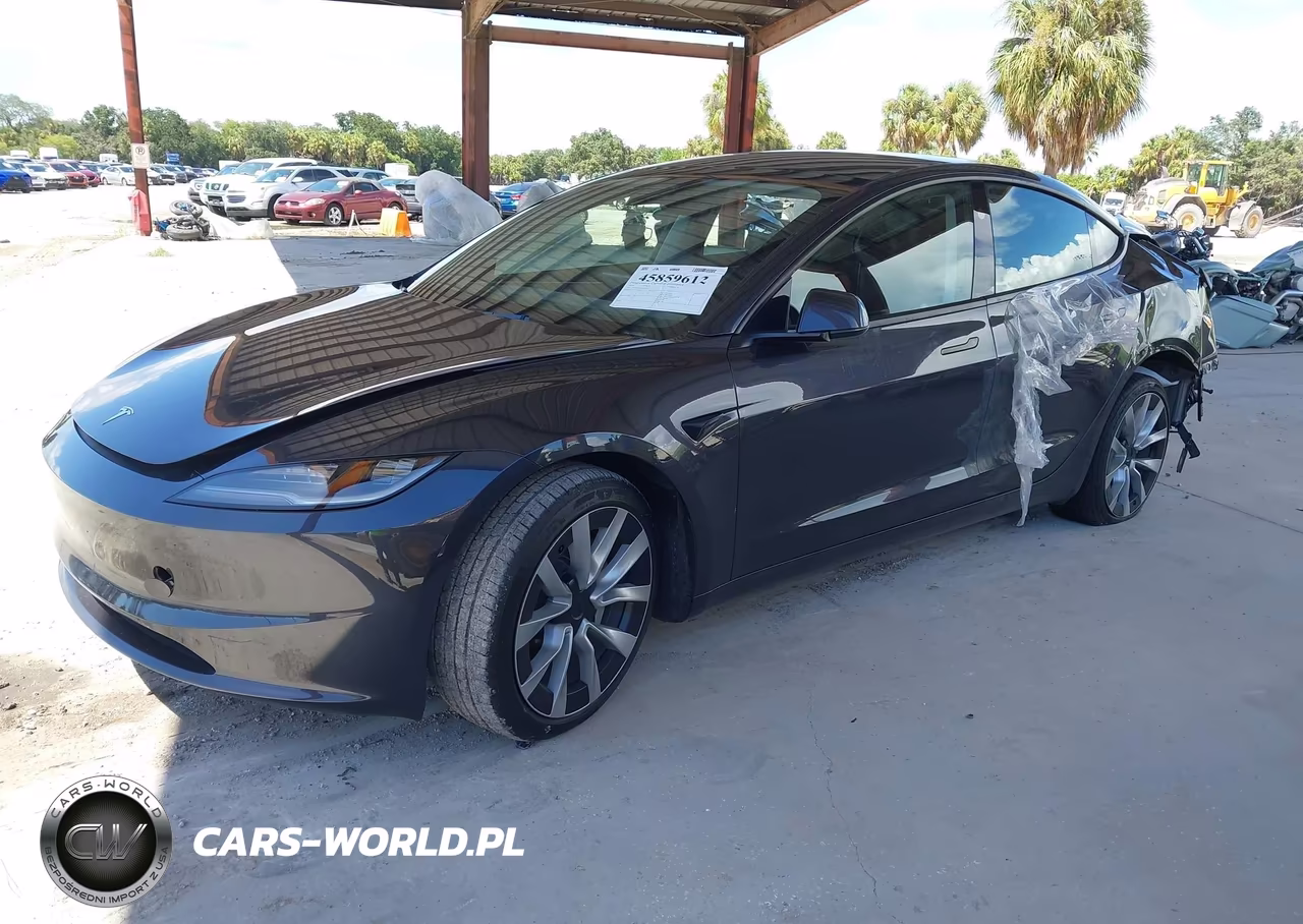 2025 Tesla Model 3 Long Range Rear-Wheel Drive-Standard Rear-Wheel Drive VIN:5YJ3E1EAXSF037857 - 2