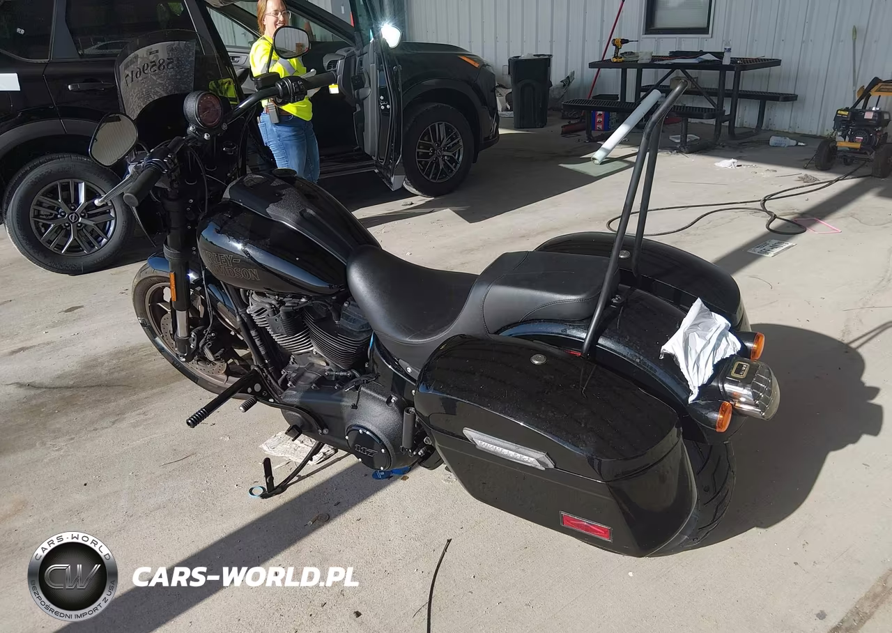 2023 Harley-Davidson Fxlrs VIN:1HD1YWZ13PB057673 - 3