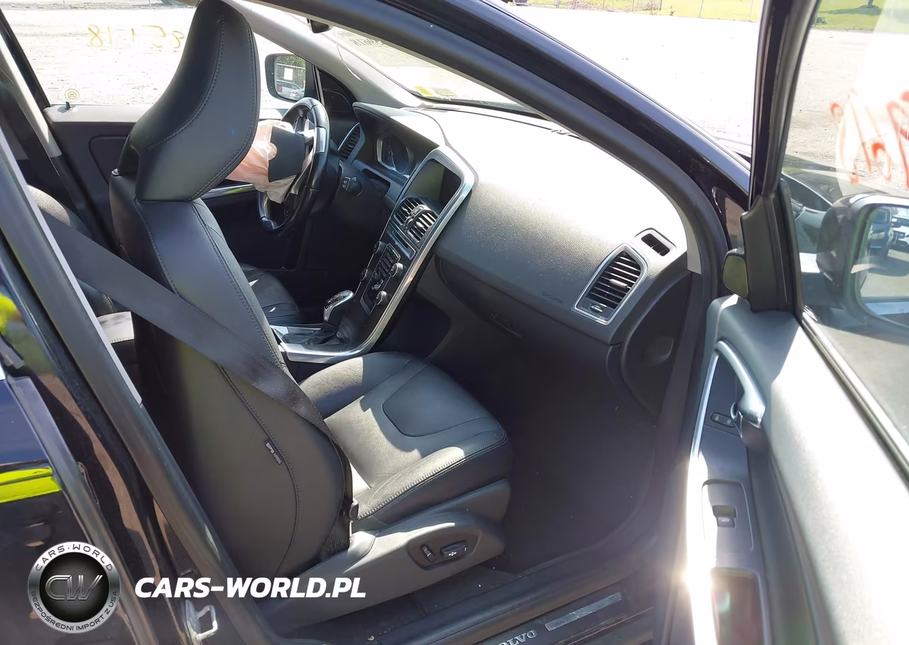 2015 Volvo Xc60 3.2 Premier VIN:YV4940RB7F2617437 - 5