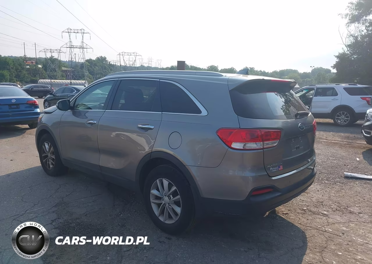 2017 Kia Sorento 2.4L Lx VIN:5XYPG4A38HG250375 - 3