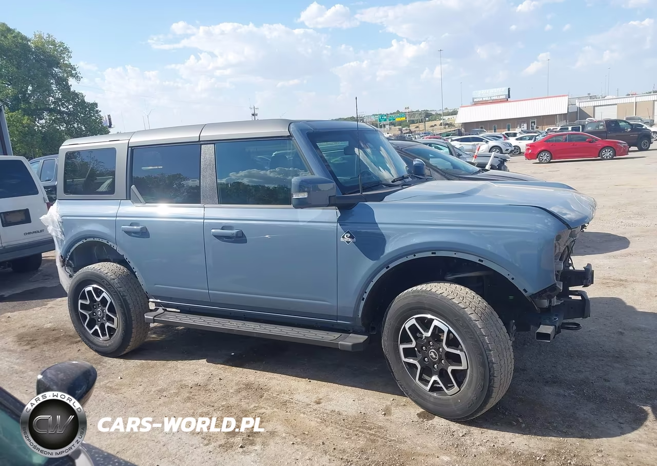 2024 Ford Bronco Outer Banks VIN:1FMDE8BH1RLB31644 - 13